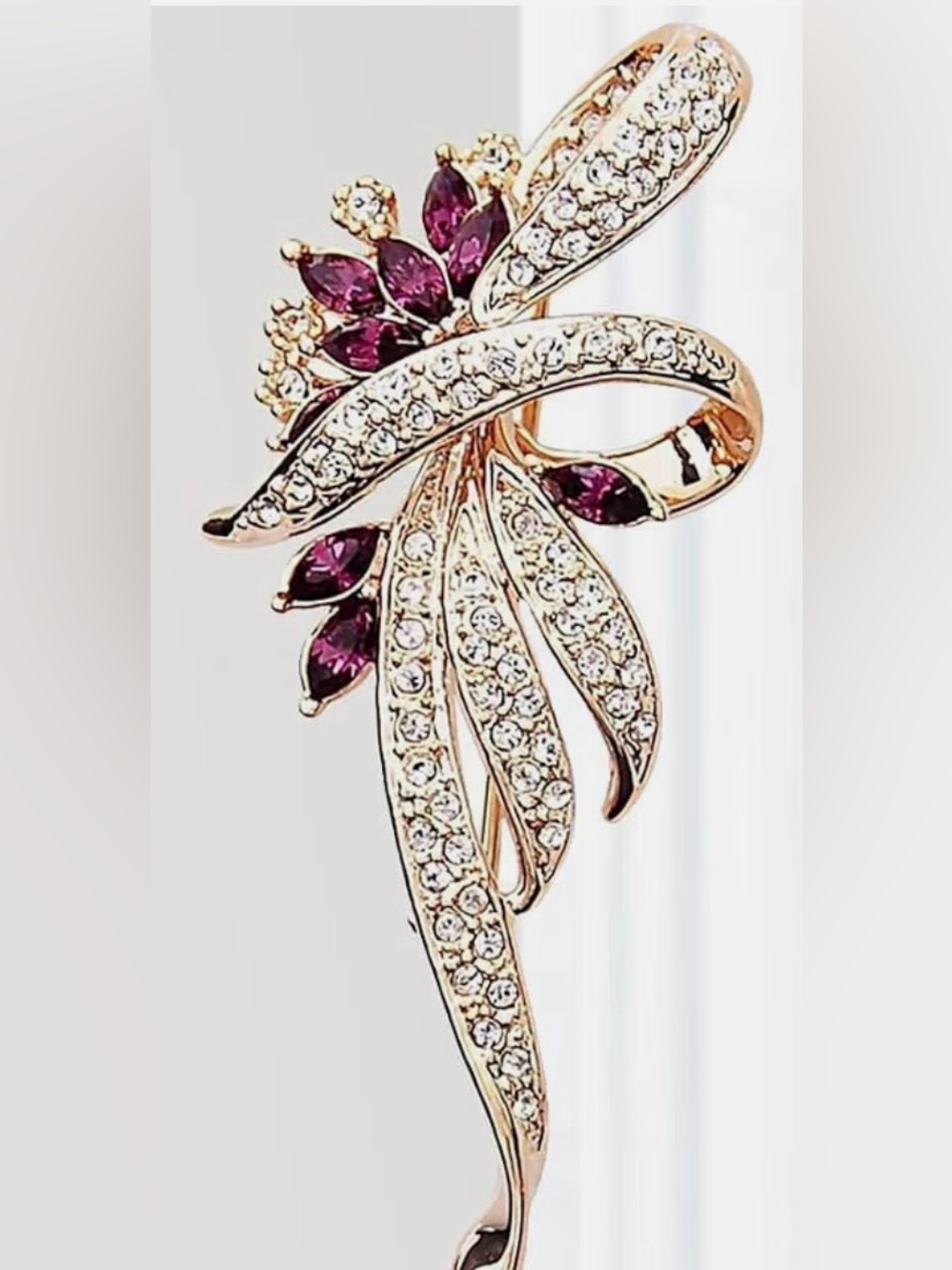 Elegant Gold-Tone Purple Crystal Floral Brooch